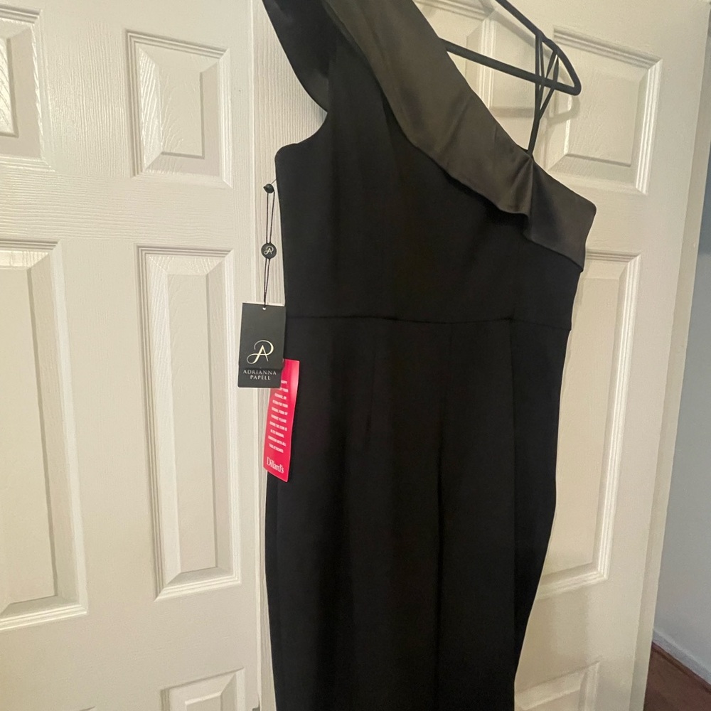 Adrianna Papell Black Asymmetrical One-Shoulder Cocktail jumpsuit